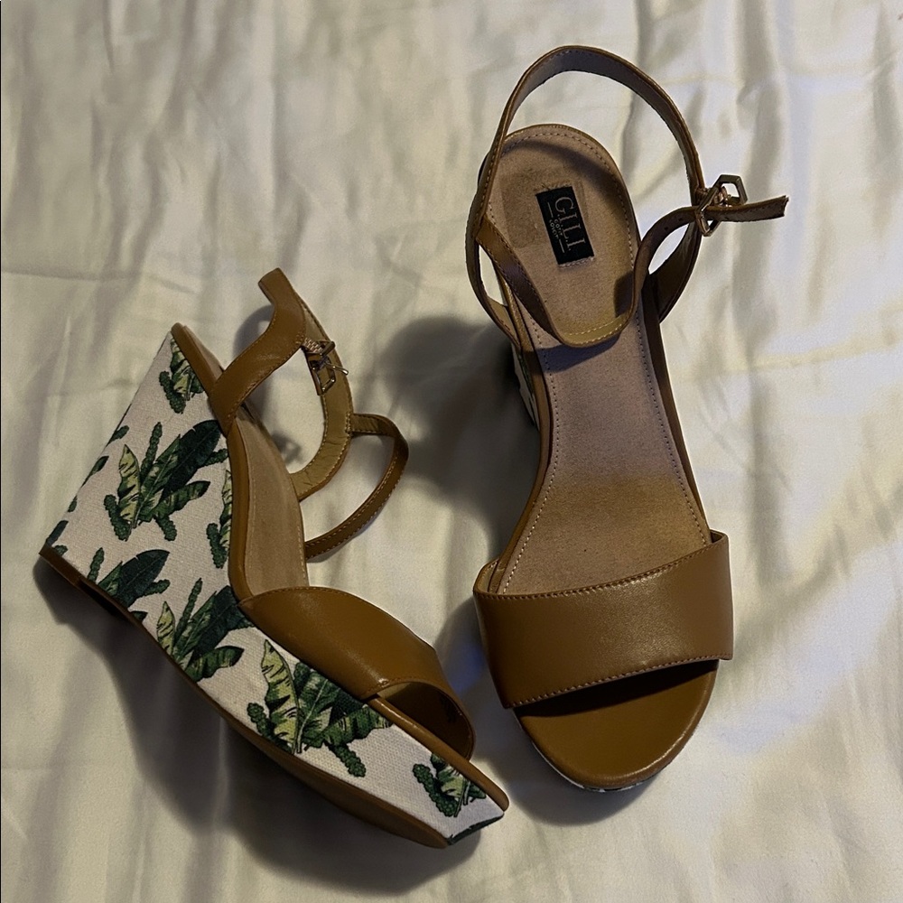 Gili Tan Wedge Sandals